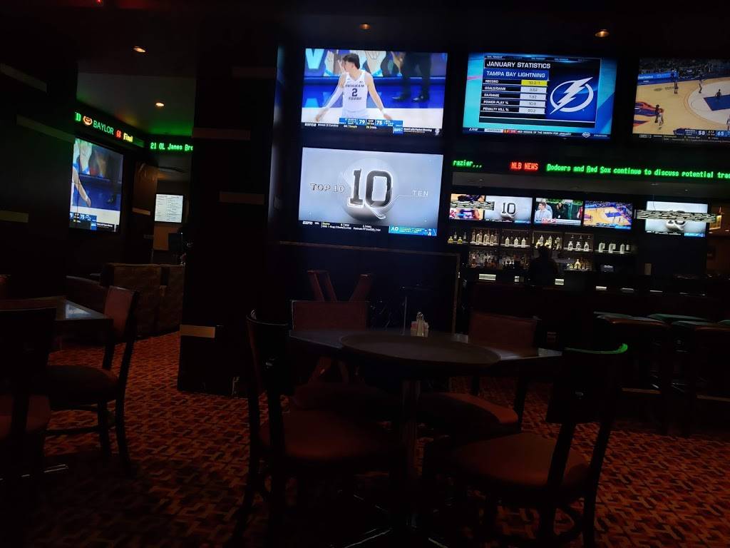 Michael Patricks Sports Bar | restaurant | 1510M-01-013.001, Biloxi, MS 39530, USA | 2282769890 OR +1 228-276-9890