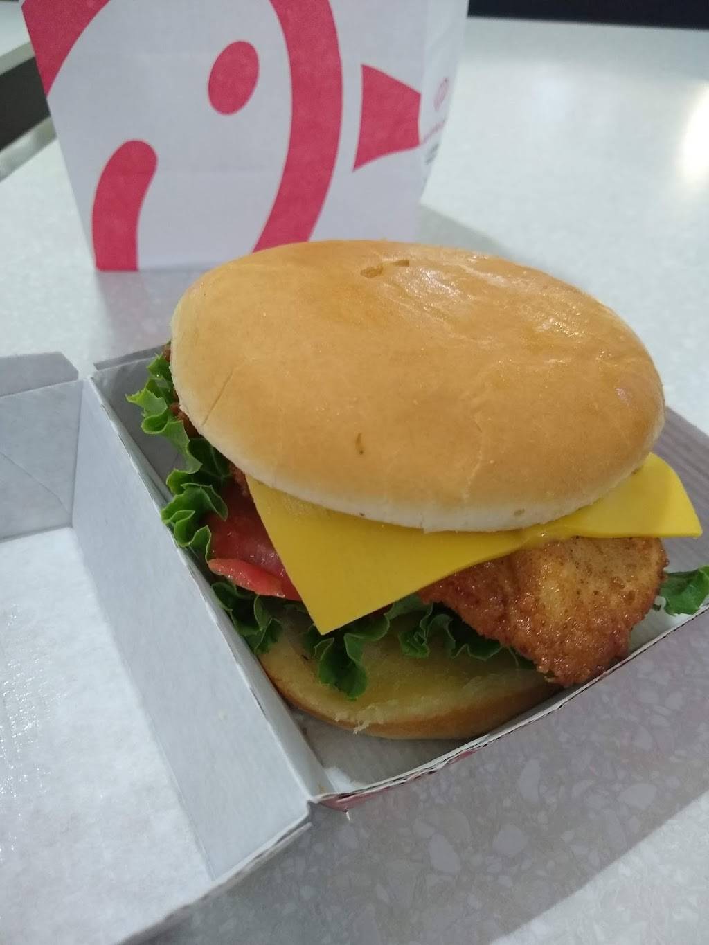 Chick-fil-A | restaurant | 2800 N Terminal Rd, Houston, TX 77032, USA | 2812337674 OR +1 281-233-7674