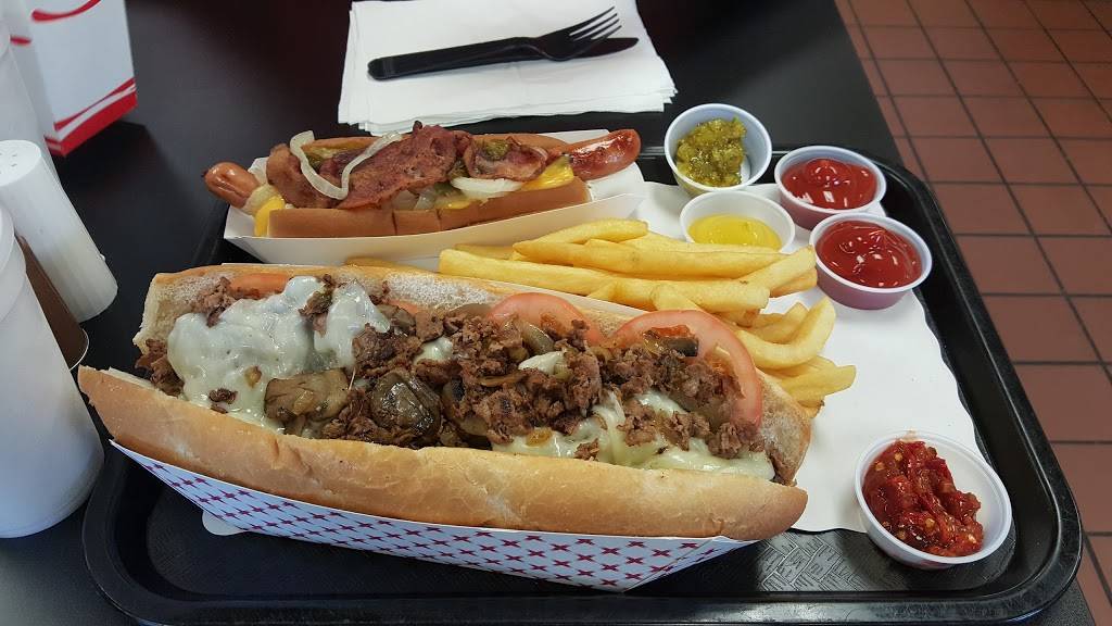 Doogies | restaurant | 2525 Berlin Turnpike, Newington, CT 06111, USA | 8606663647 OR +1 860-666-3647