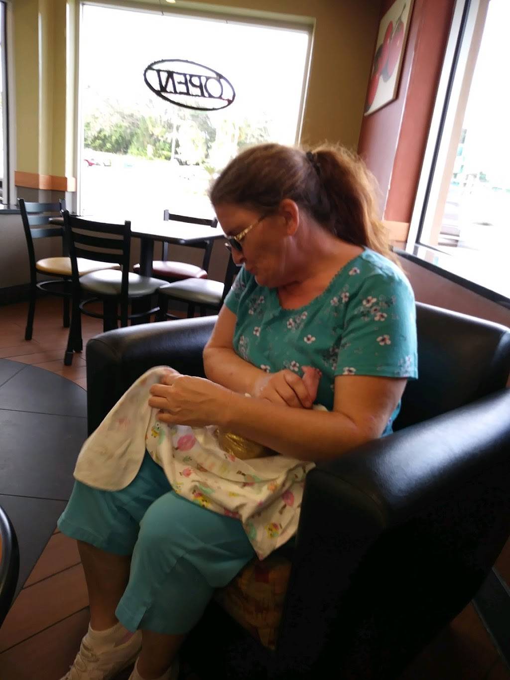 Subway | restaurant | 5516 SE Abshier Blvd, Belleview, FL 34420, USA | 3522457433 OR +1 352-245-7433