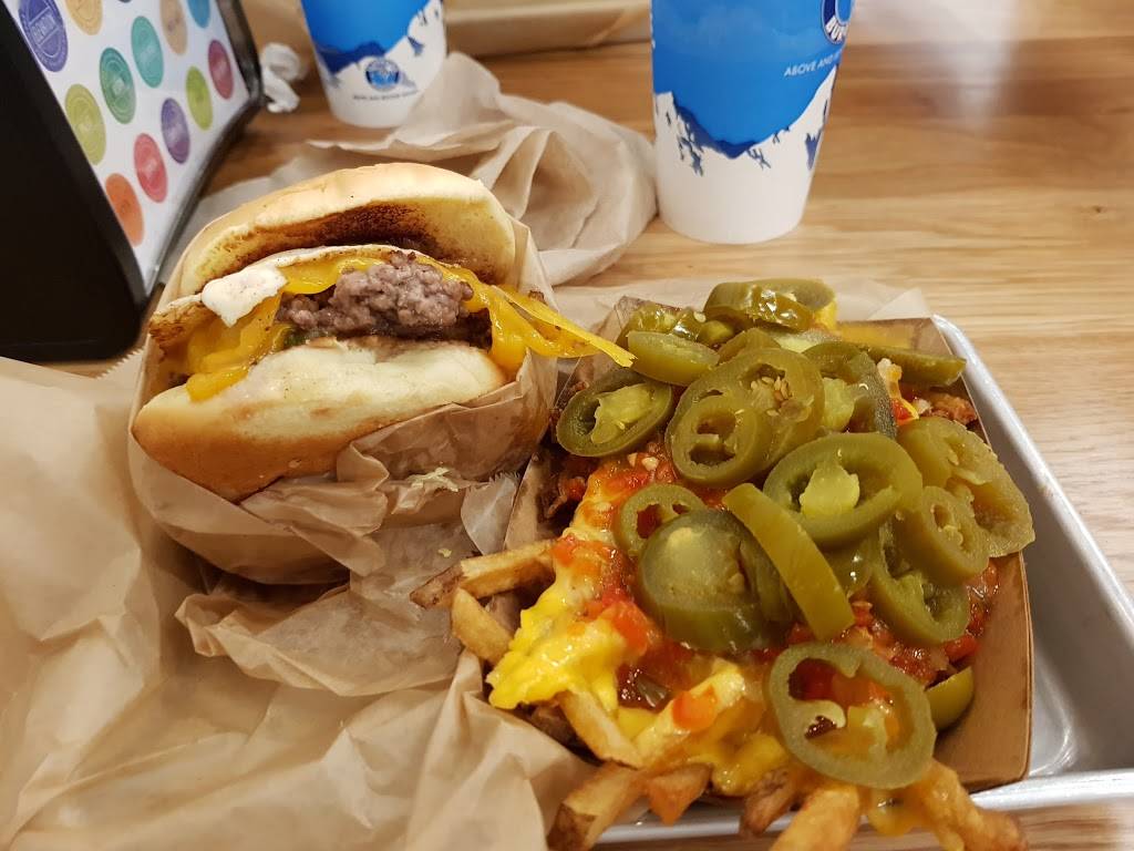 Elevation Burger | restaurant | 437 S Oyster Bay Rd, Plainview, NY 11803, USA | 5164338070 OR +1 516-433-8070