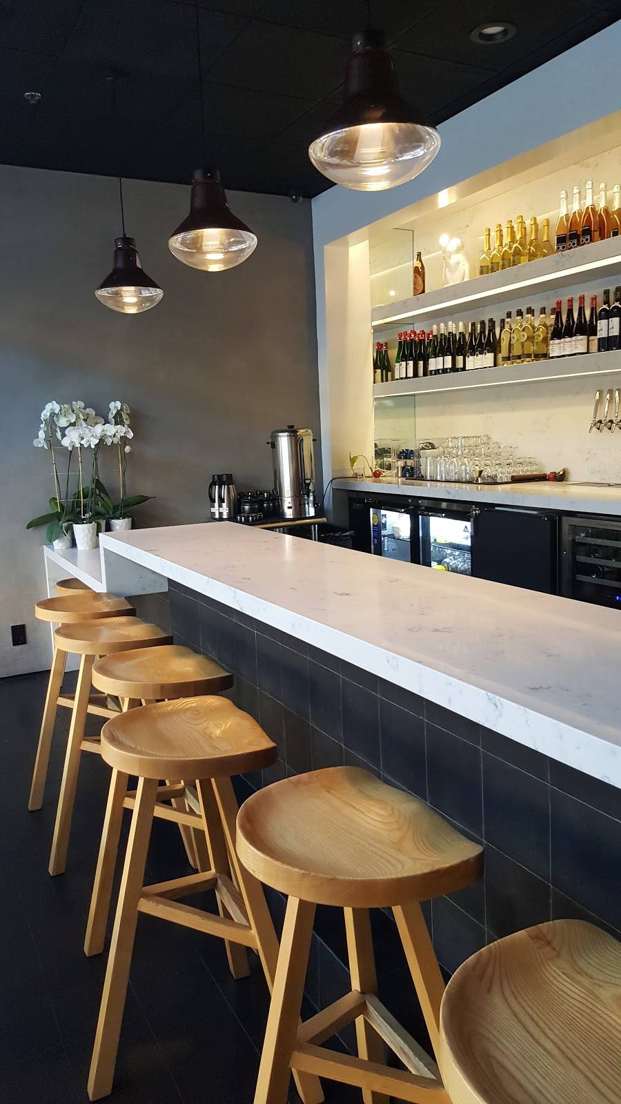 Bone Kettle | night club | 67 N Raymond Ave, Pasadena, CA 91103, USA | 6267955702 OR +1 626-795-5702