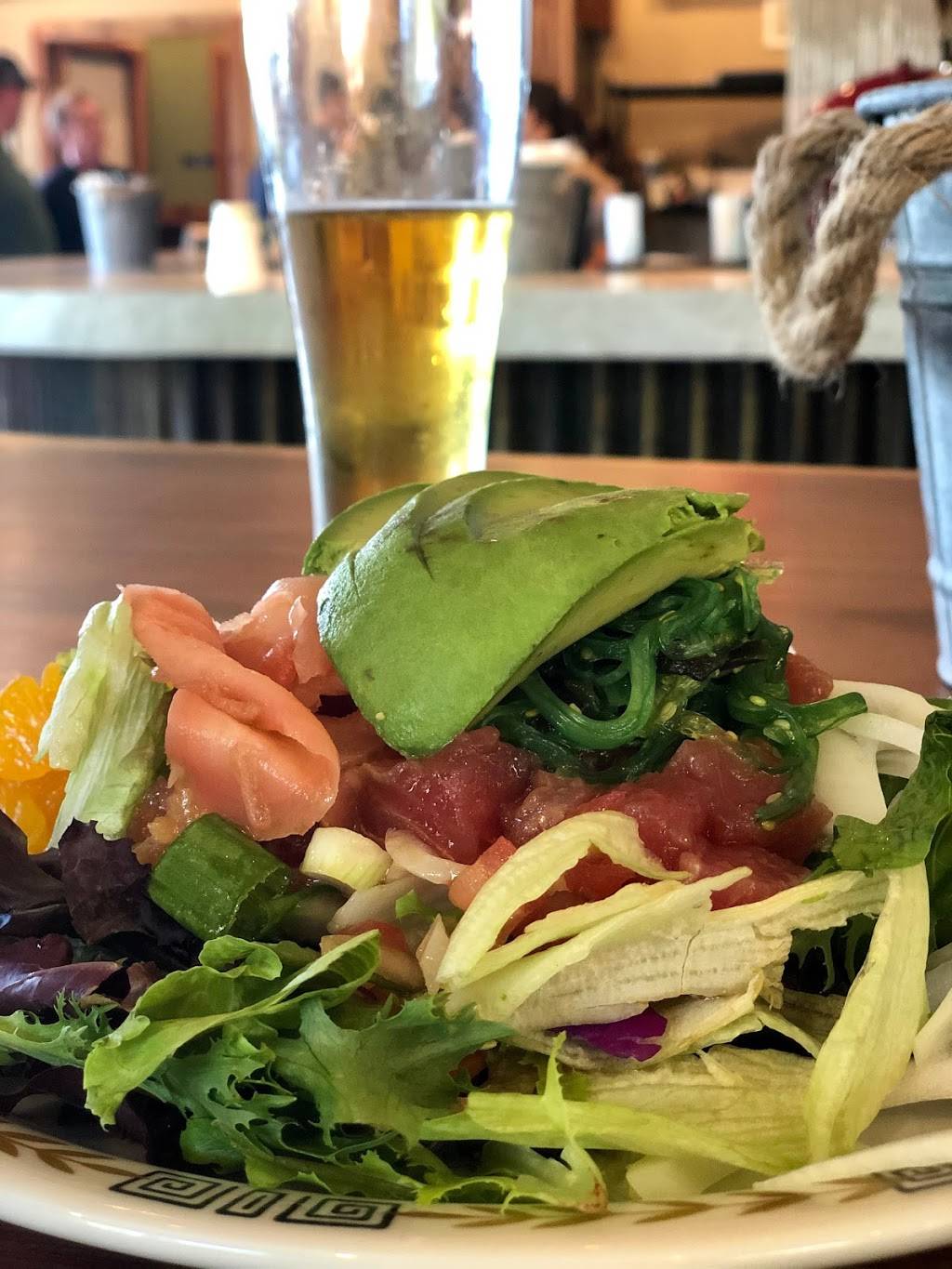 Pono Hawaiian Kitchen & Tap | restaurant | 3744 Capitola Rd, Santa Cruz, CA 95062, USA | 8314767458 OR +1 831-476-7458