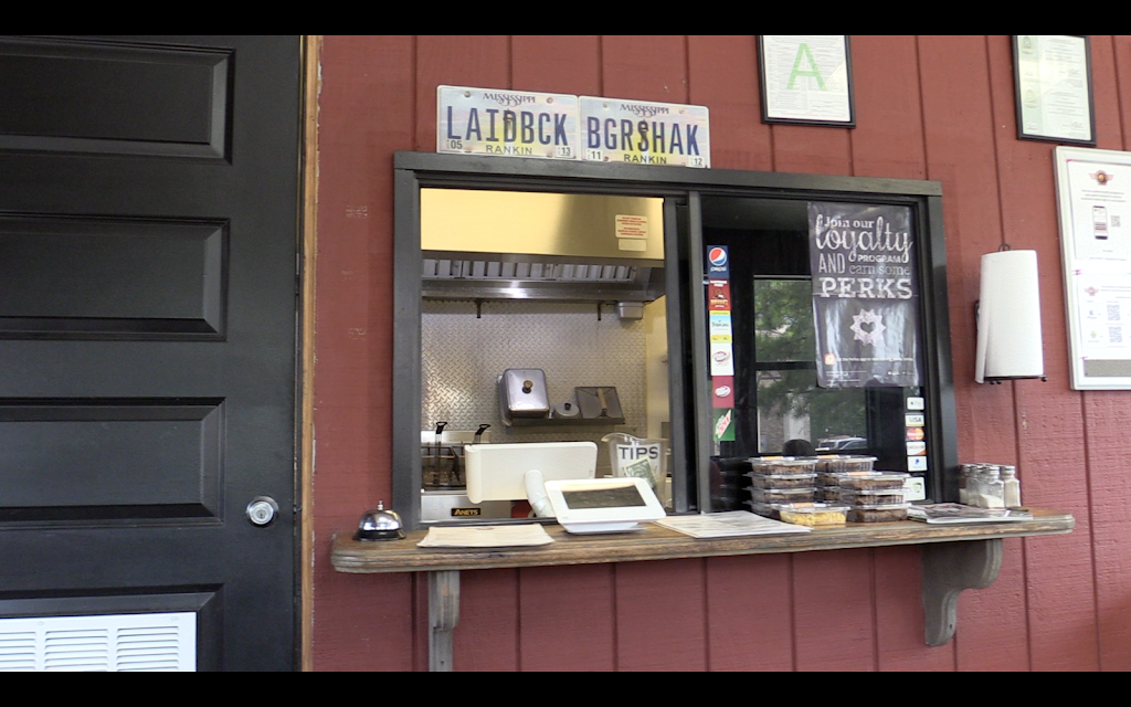 Laid Back Burger Shack | restaurant | 200 S Church St, Florence, MS 39073, USA | 6018918233 OR +1 601-891-8233