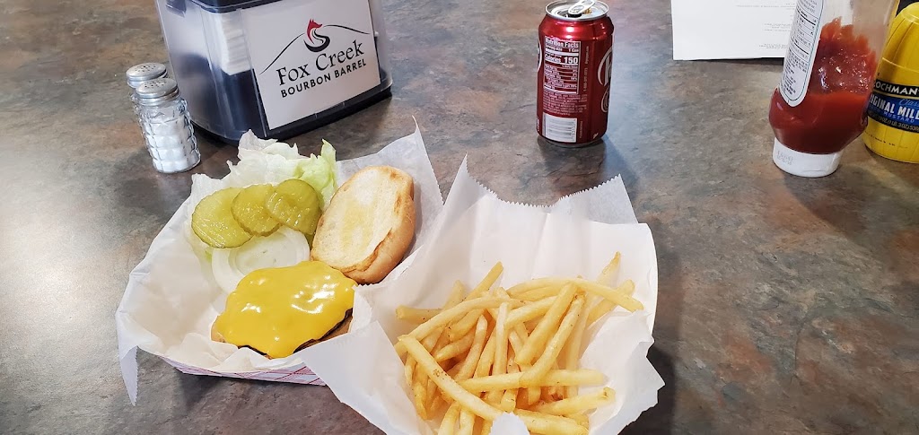 Fox Creek Bourbon Barrel | restaurant | 18506 N. Mississippi Road, Hamburg, IL 62045, USA | 6182321376 OR +1 618-232-1376