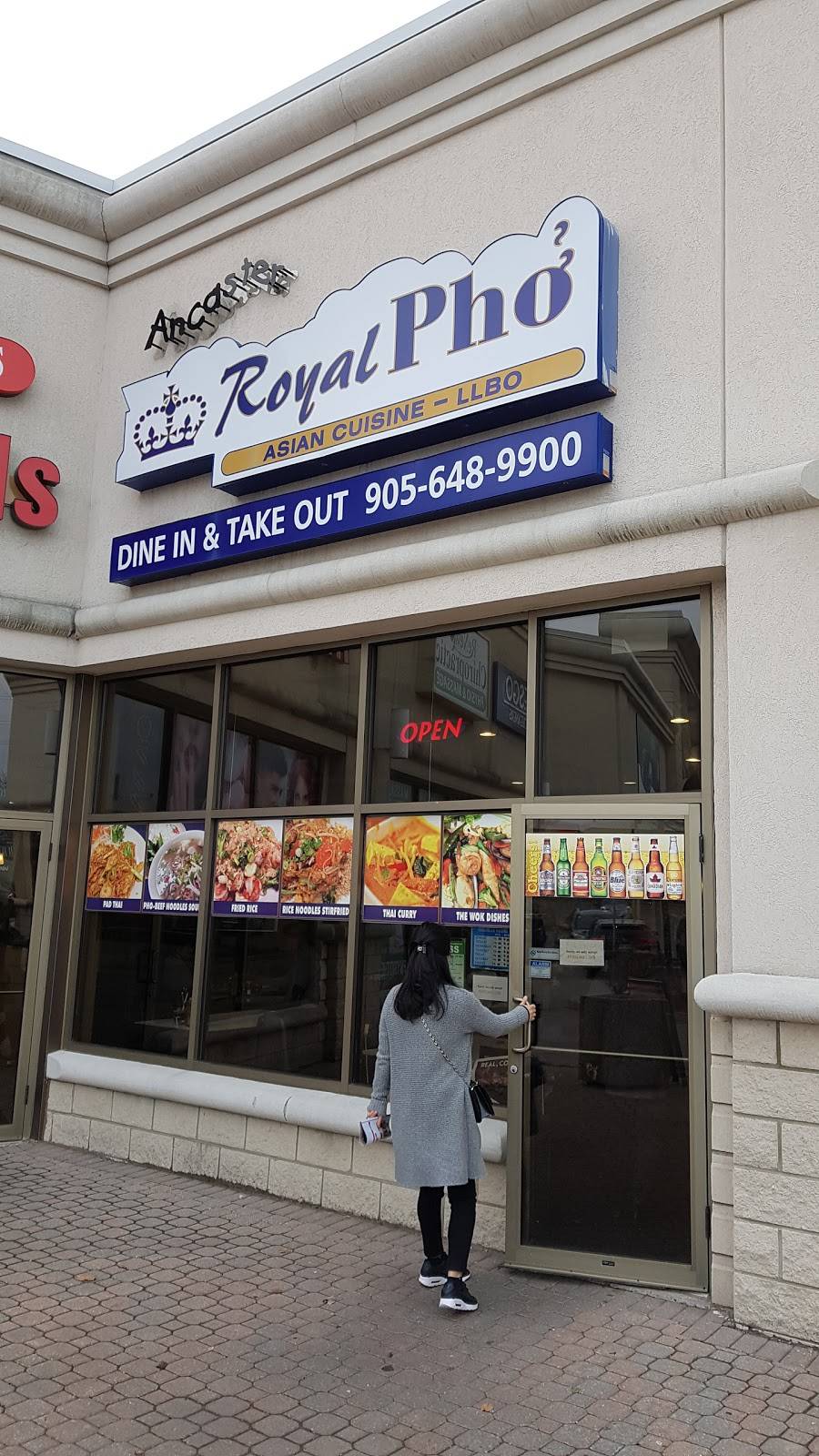 Royal Pho | restaurant | 1100 Golf Links Rd, Ancaster, ON L9K 1J8, Canada | 9056489900 OR +1 905-648-9900