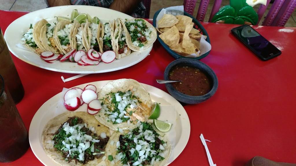 Panaderia La Mexicana | bakery | 527 S Orange Blossom Trail, Apopka, FL 32703, USA | 4078844599 OR +1 407-884-4599