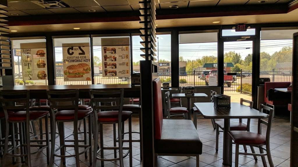 Hardees | restaurant | 693 Hwy 6 East, Batesville, MS 38606, USA | 6625639060 OR +1 662-563-9060