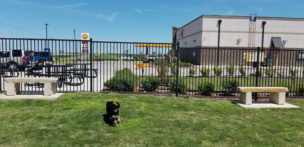 Sonic Drive-In | restaurant | 1204 E Main St, Itasca, TX 76055, USA | 2546879256 OR +1 254-687-9256