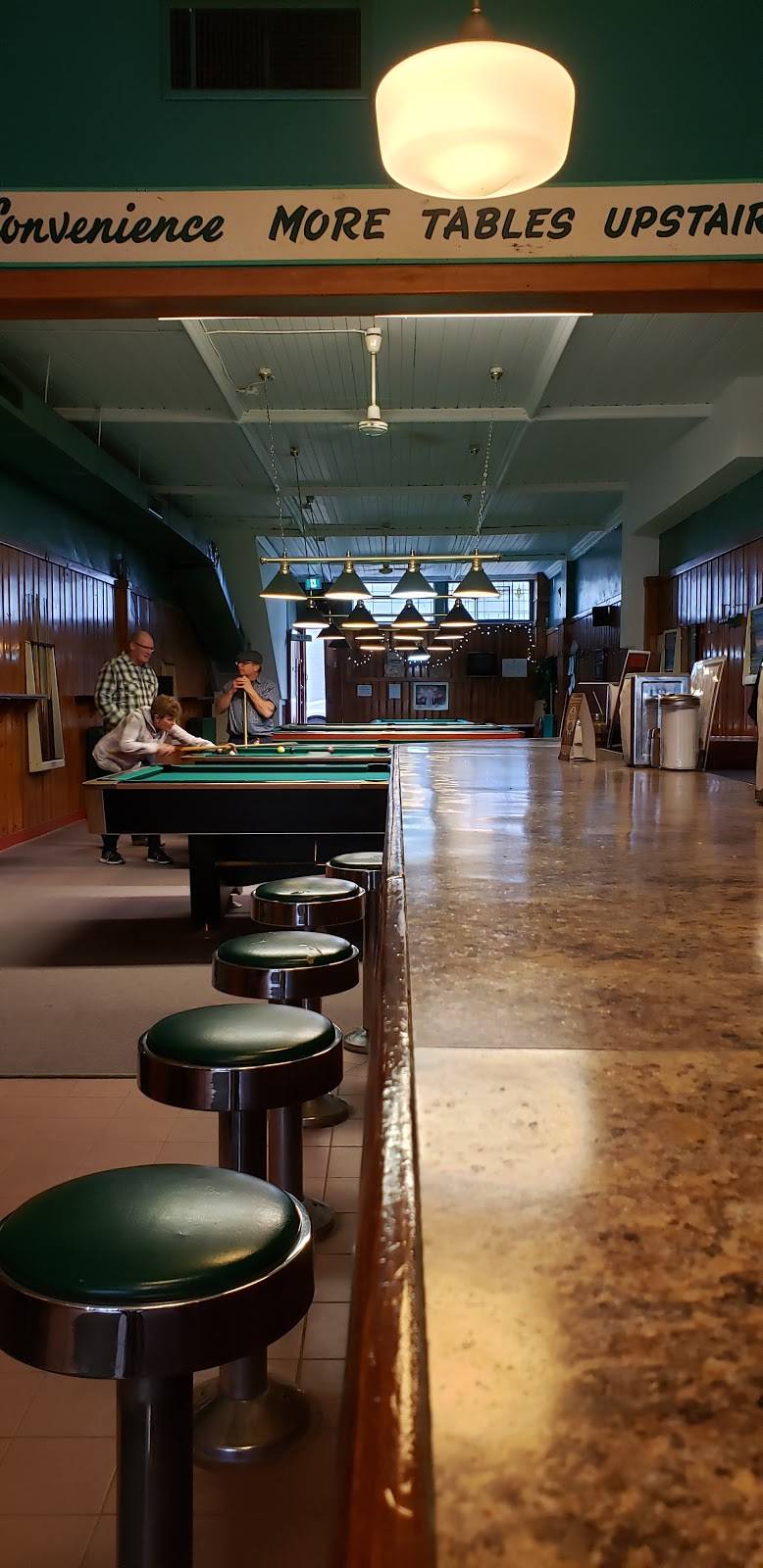 Pappas Billiards | meal takeaway | 407 George St N, Peterborough, ON K9H 3R4, Canada | 7057729010 OR +1 705-772-9010