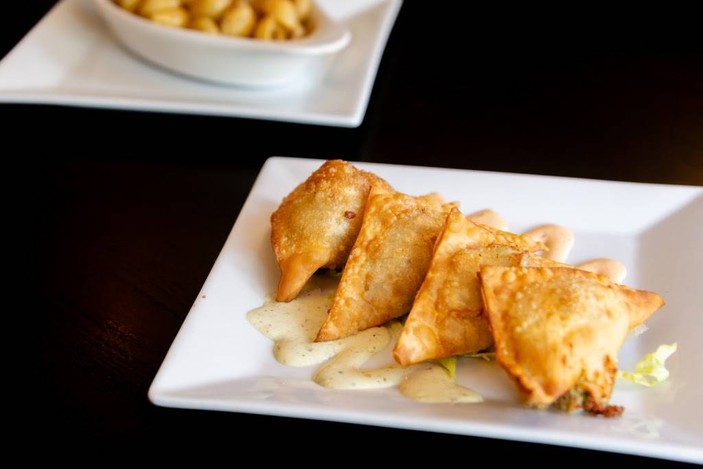 Ole Tapas Bar | restaurant | 2 Lafayette Ave, Suffern, NY 10901, USA | 8453683058 OR +1 845-368-3058