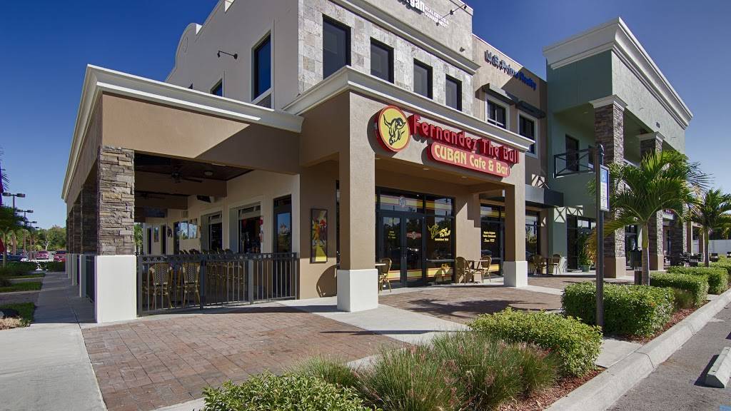 Fernandez the Bull Cuban Cafe & Bar - Midtown | restaurant | 3375 Pine Ridge Rd, Naples, FL 34109, USA | 2396539097 OR +1 239-653-9097