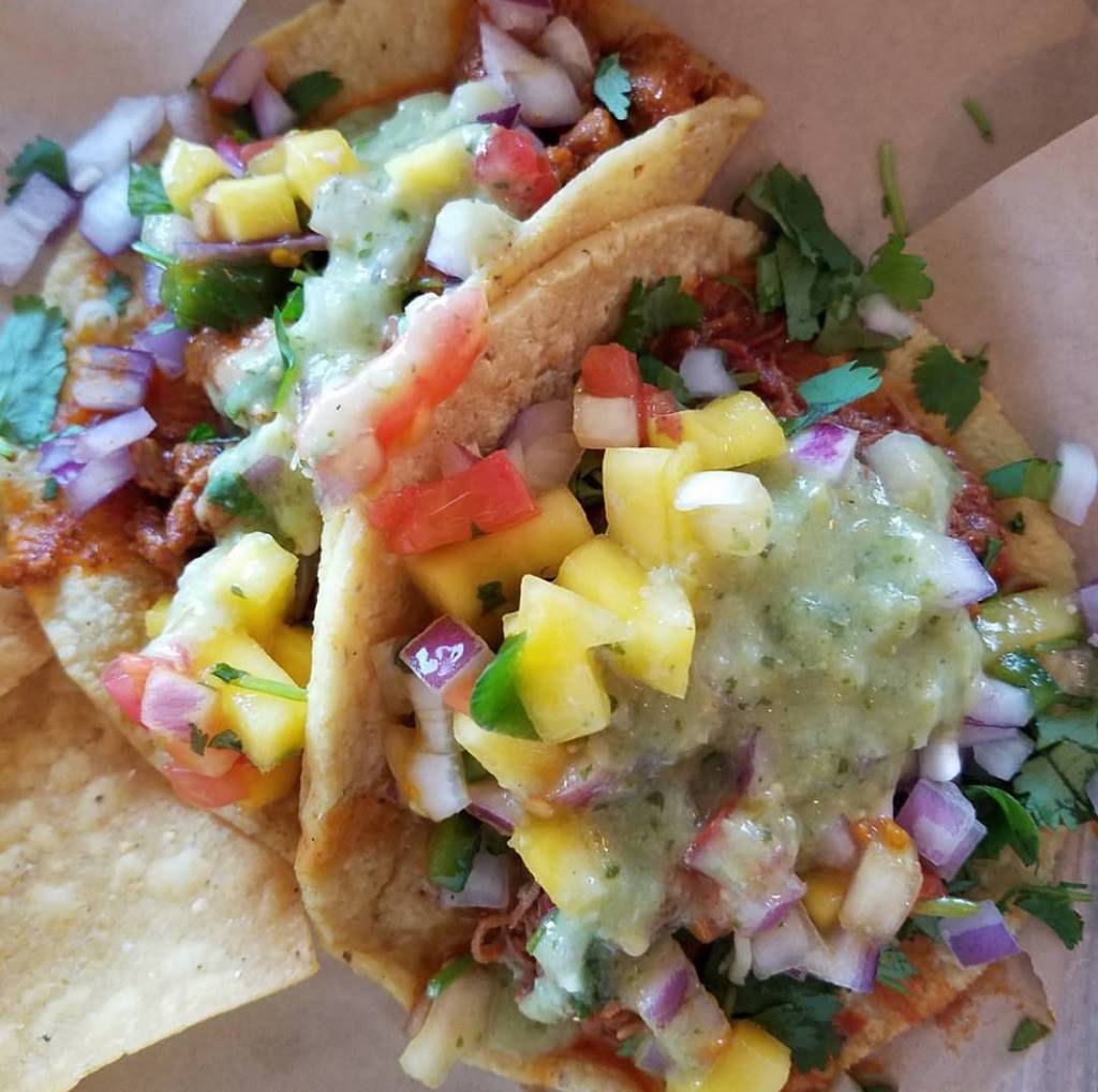 Cinco TacoBar | restaurant | 15100 Hesperian Blvd #308, San Leandro, CA 94578, USA | 5106749215 OR +1 510-674-9215