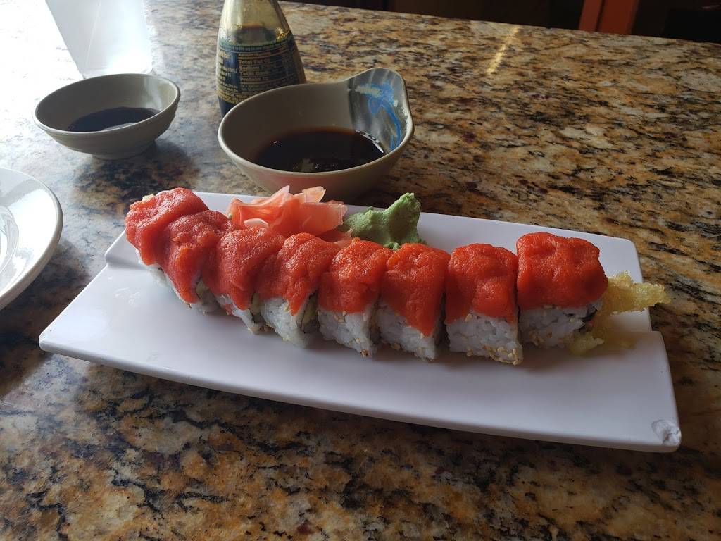 Hibachi Japanese Steakhouse & Sushi Bar | restaurant | 325 N Christopher Columbus Blvd, Philadelphia, PA 19106, USA | 2155927100 OR +1 215-592-7100