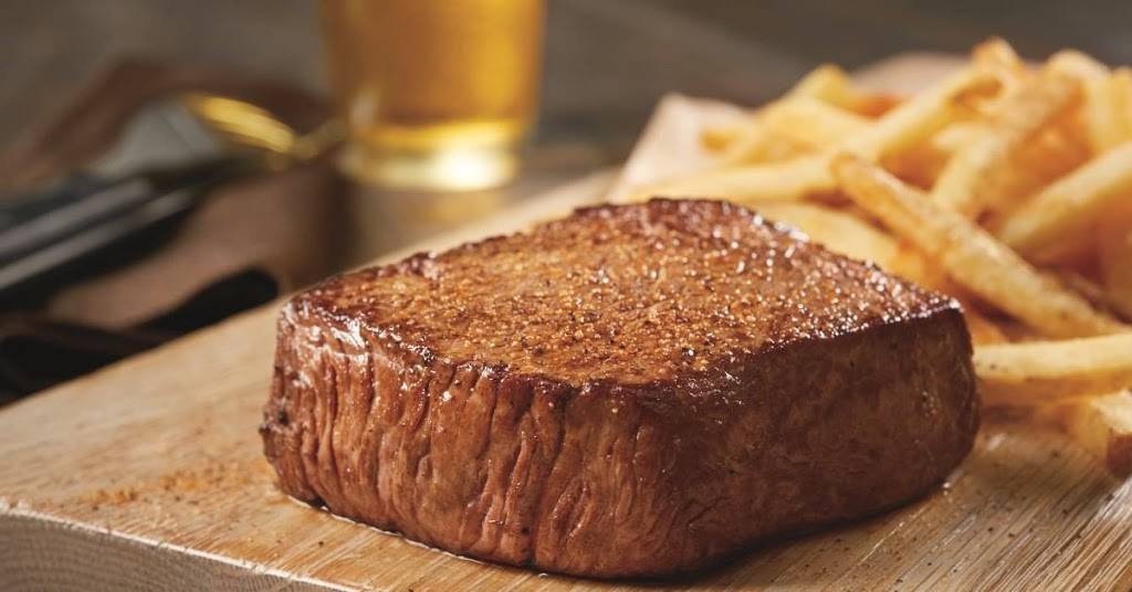 Outback Steakhouse | restaurant | 3173 Oak Valley Dr, Ann Arbor, MI 48103, USA | 7346627400 OR +1 734-662-7400