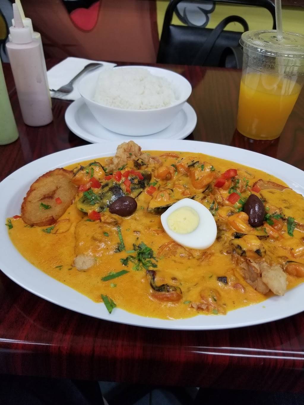 2 Brothers | restaurant | 300 Trenton Ave, Paterson, NJ 07503, USA | 9739682970 OR +1 973-968-2970