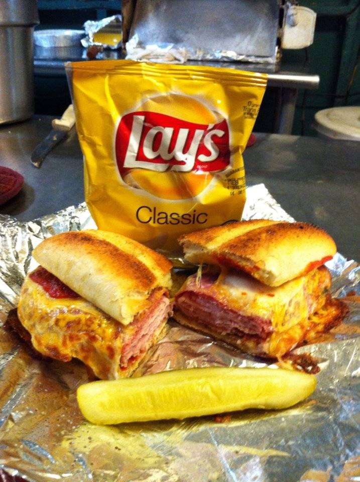 Bearnos Pizza Fern Creek | restaurant | 6101 Bardstown Rd, Fern Creek, KY 40291, USA | 5022312222 OR +1 502-231-2222