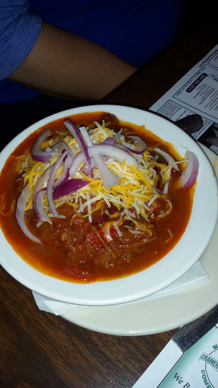 Doyles Pour House | restaurant | 210 W Main St, Tuckerton, NJ 08087, USA | 6092963373 OR +1 609-296-3373