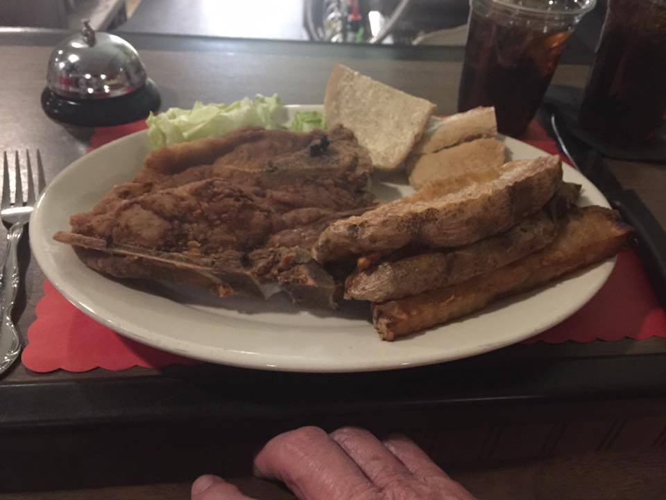 Waukesha Elks Lodge #400 | restaurant | 2301 Springdale Rd, Waukesha, WI 53186, USA | 2627179488 OR +1 262-717-9488