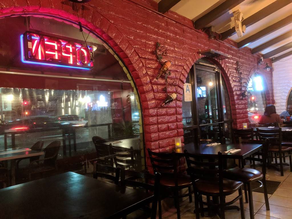 Ekkamai Thai Restaurant | restaurant | 13223 W Washington Blvd, Los Angeles, CA 90066, USA | 3108272777 OR +1 310-827-2777