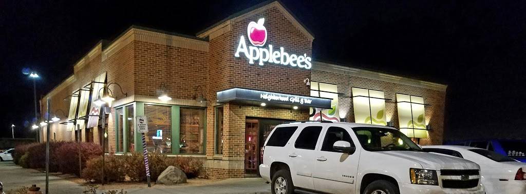 Applebees Grill + Bar | restaurant | 7135 South 13th Street, Oak Creek, WI 53154, USA | 4145700519 OR +1 414-570-0519