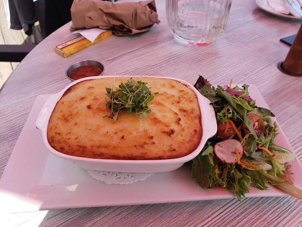 Restaurant-Terrasse Du Manoir | restaurant | Chutes-Montmorency, Quebec City, QC G1C 1S1, Canada | 8445224883 OR +1 844-522-4883