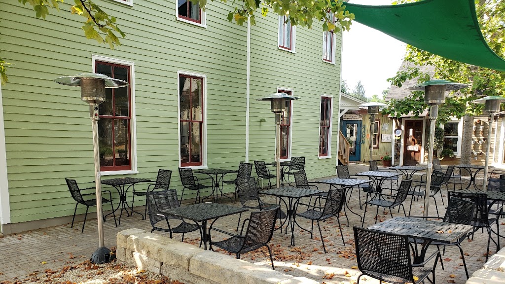 The Ferguson House | restaurant | 78 Franklin St, Nashville, IN 47448, USA | 8129884042 OR +1 812-988-4042