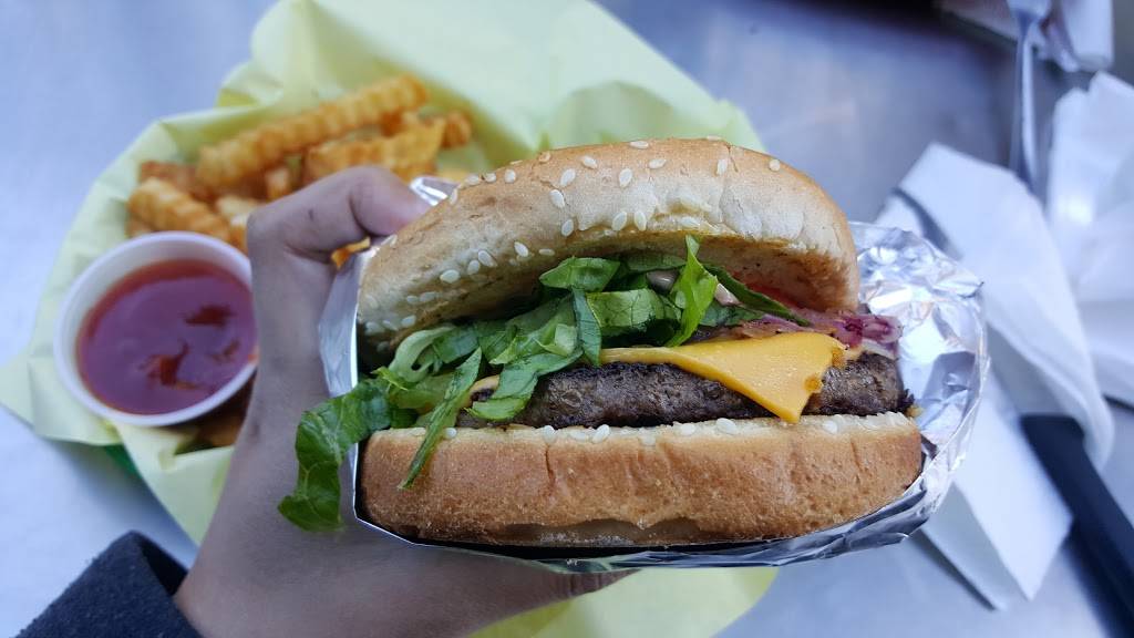 Wallys Cafe (Emeryville) | restaurant | 3900 San Pablo Ave, Emeryville, CA 94608, USA | 5105971303 OR +1 510-597-1303