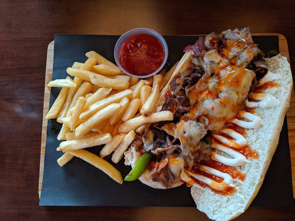 Showtime Bistro | restaurant | 2761 Markham Rd a5, Scarborough, ON M1X 0A4, Canada | 4162921170 OR +1 416-292-1170