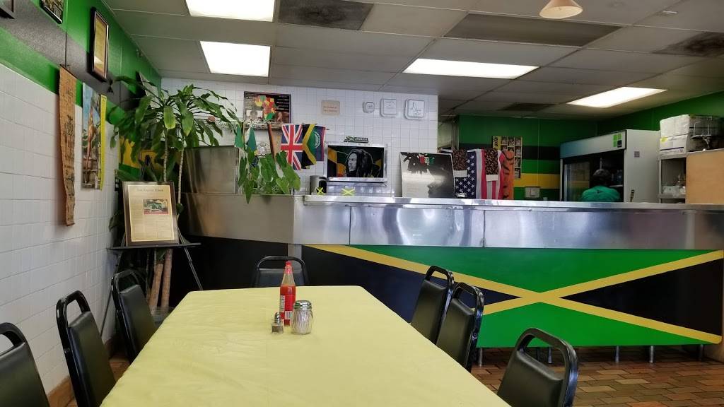 Front Page Jamaican Grille | restaurant | 1117 W Manchester Blvd, Inglewood, CA 90301, USA | 3102169521 OR +1 310-216-9521