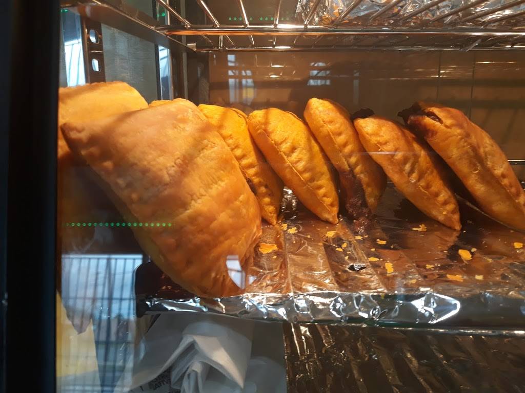 Jamaica Taste | restaurant | 2913 Nine Mile Rd, Richmond, VA 23223, USA | 8044773482 OR +1 804-477-3482