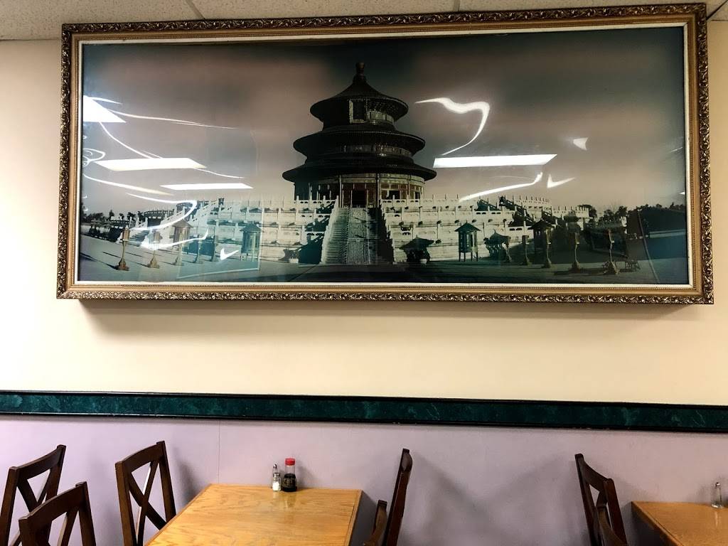 China Inn | restaurant | 121 Richland Sq, Richland Center, WI 53581, USA | 6086475277 OR +1 608-647-5277