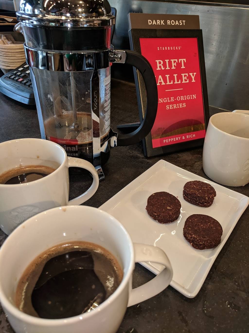 Starbucks | cafe | 1919 NJ-35 #101, Wall Township, NJ 07719, USA | 7324494157 OR +1 732-449-4157