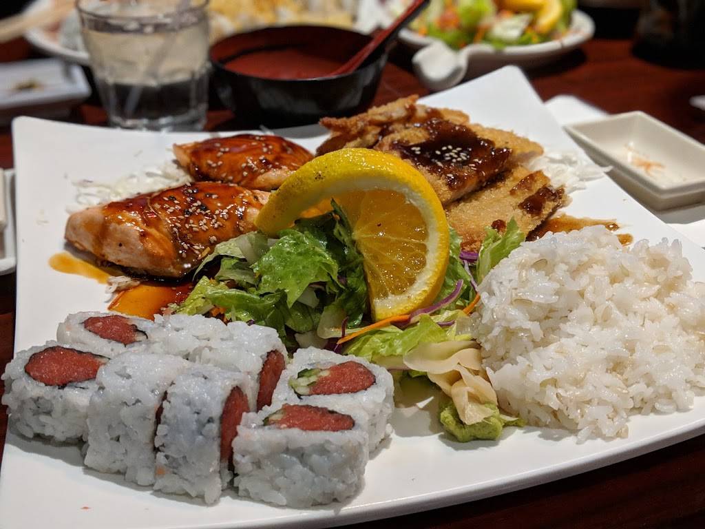 Joyces Sushi | restaurant | 36-101 Bob Hope Dr STE E1, Rancho Mirage, CA 92270, USA | 7602028186 OR +1 760-202-8186