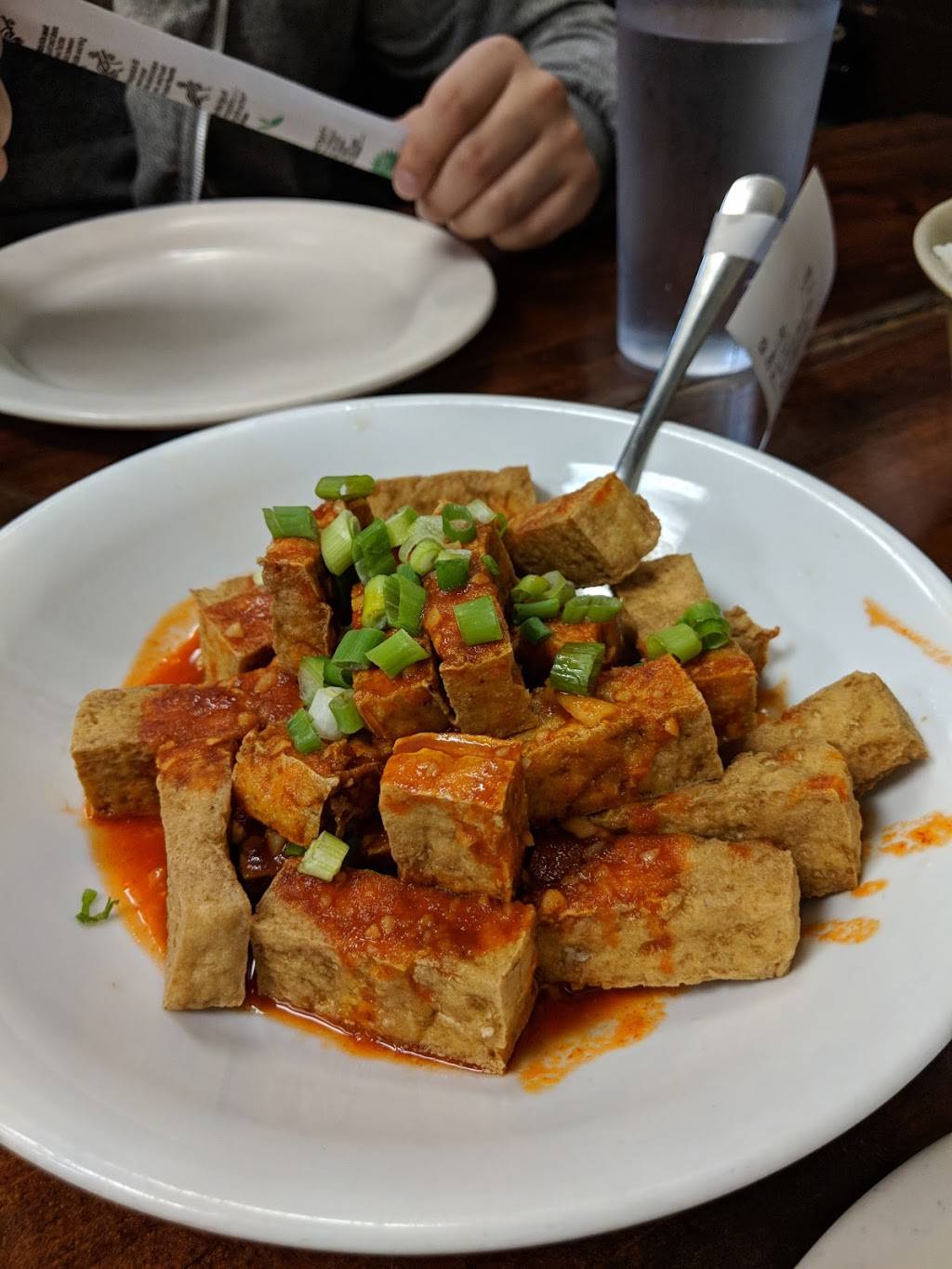 Golden Harbor Authentic Chinese Cuisine | restaurant | 505 S Neil St, Champaign, IL 61820, USA | 2173988988 OR +1 217-398-8988