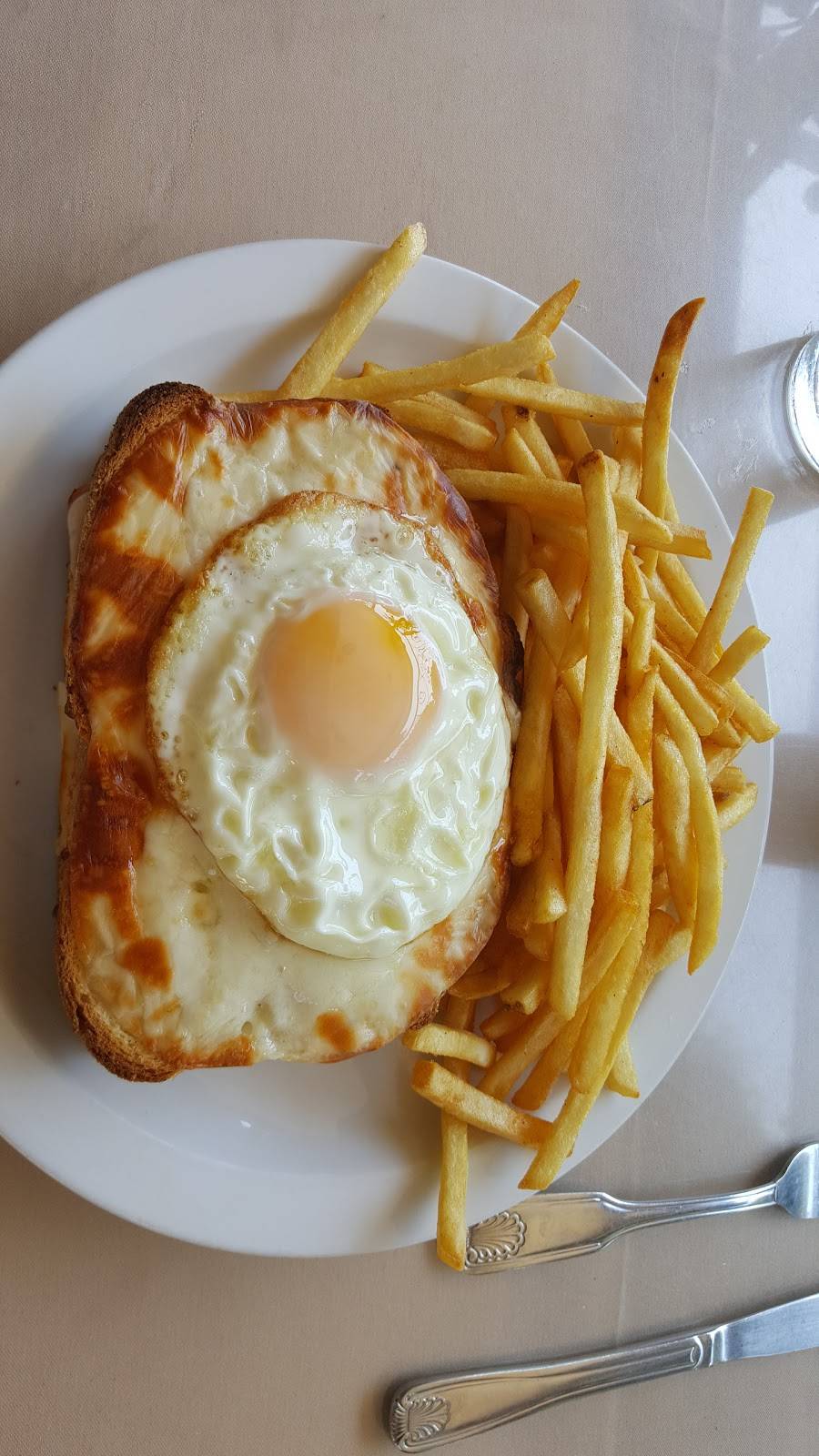 Le Petit Jardin | restaurant | 1456 S Robertson Blvd, Los Angeles, CA 90035, USA | 3102785294 OR +1 310-278-5294