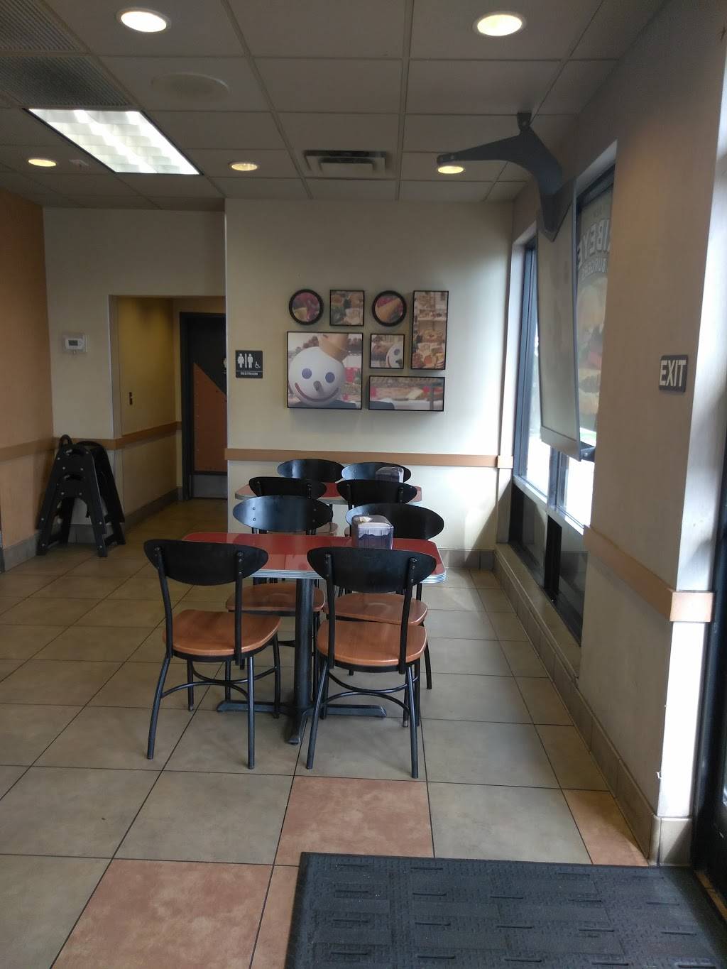 Jack in the Box | restaurant | 797 W Orangethorpe Ave, Placentia, CA 92870, USA | 7145723924 OR +1 714-572-3924