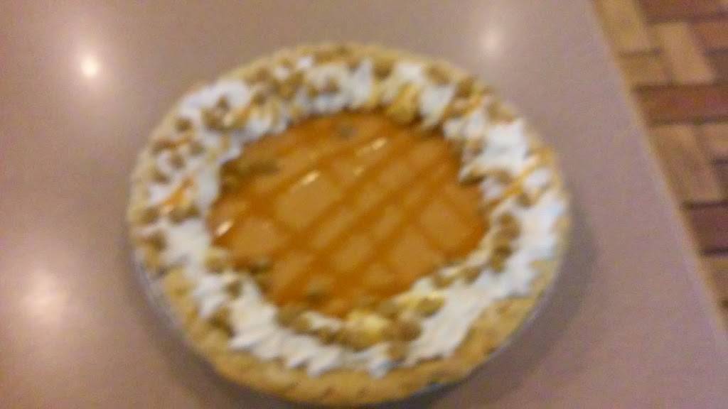 Top Notch Diner | restaurant | 682 S High St, Cortland, OH 44410, USA | 3306380077 OR +1 330-638-0077