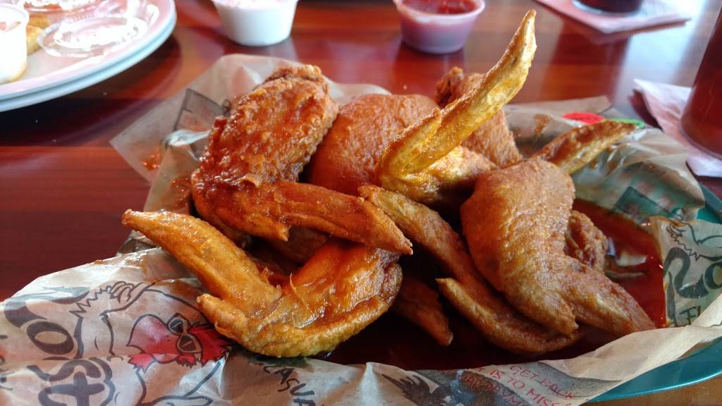 Roosters | restaurant | 12120 Springfield Pike, Cincinnati, OH 45246, USA | 5136711179 OR +1 513-671-1179