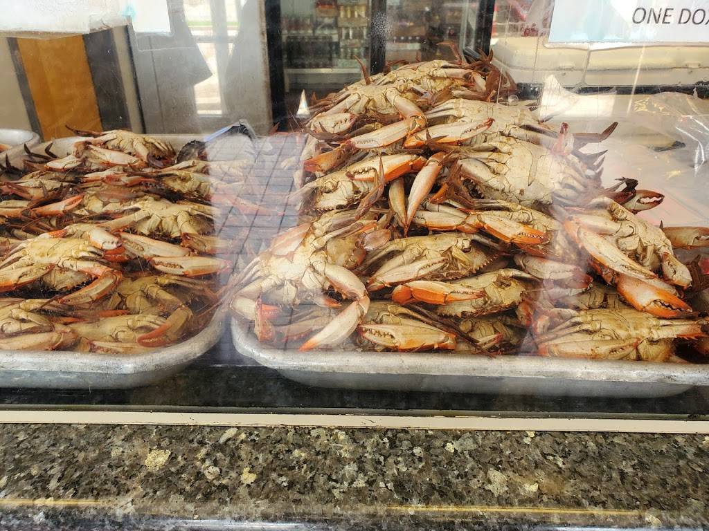 Cajun Seafood | restaurant | 7020 Read Blvd, New Orleans, LA 70127, USA | 5042411396 OR +1 504-241-1396