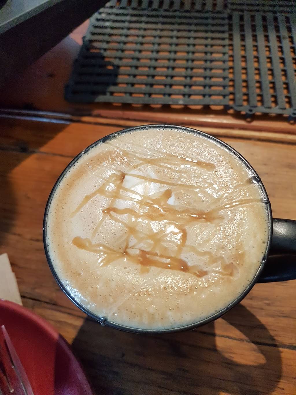 Cafe Les Saisons Coffee | cafe | 232 Chemin Old Chelsea, Chelsea, QC J9B 1J3, Canada | 8198273303 OR +1 819-827-3303