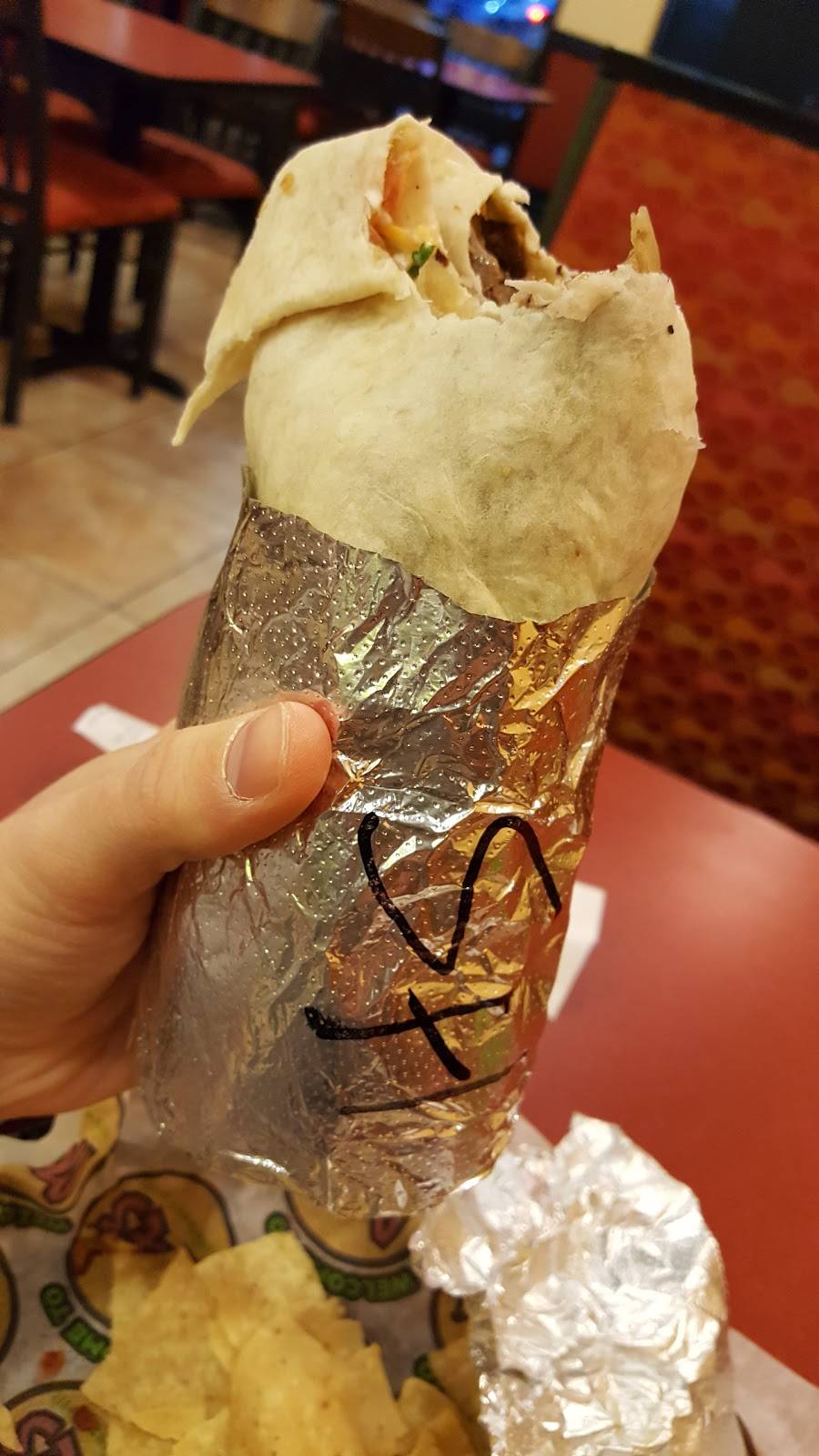 Moes Southwest Grill | restaurant | 220 CT-12, Groton, CT 06340, USA | 8604059661 OR +1 860-405-9661