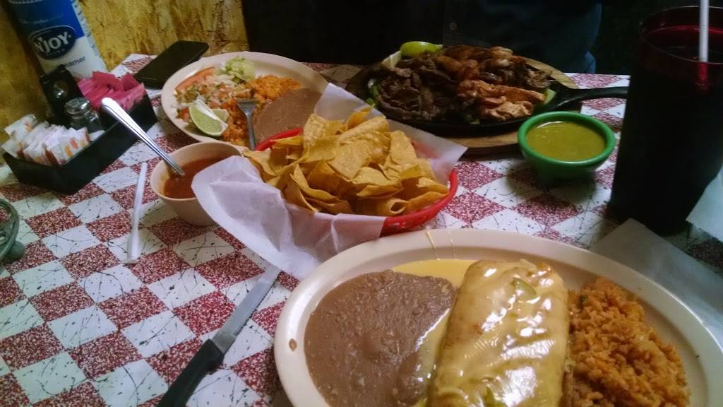 Taqueria Agave | restaurant | 2133 Southmore Ave, Pasadena, TX 77502, USA | 7134737119 OR +1 713-473-7119