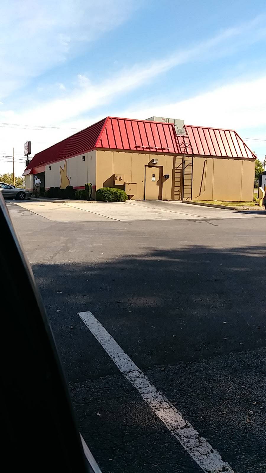 Hardees | restaurant | 2231 Langhorne Rd, Lynchburg, VA 24501, USA | 4345280007 OR +1 434-528-0007