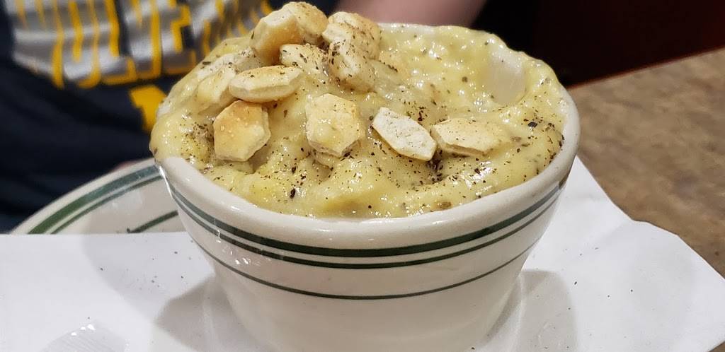 Six Star Family Restaurant | restaurant | 14900 Fort St, Southgate, MI 48195, USA | 7342821494 OR +1 734-282-1494