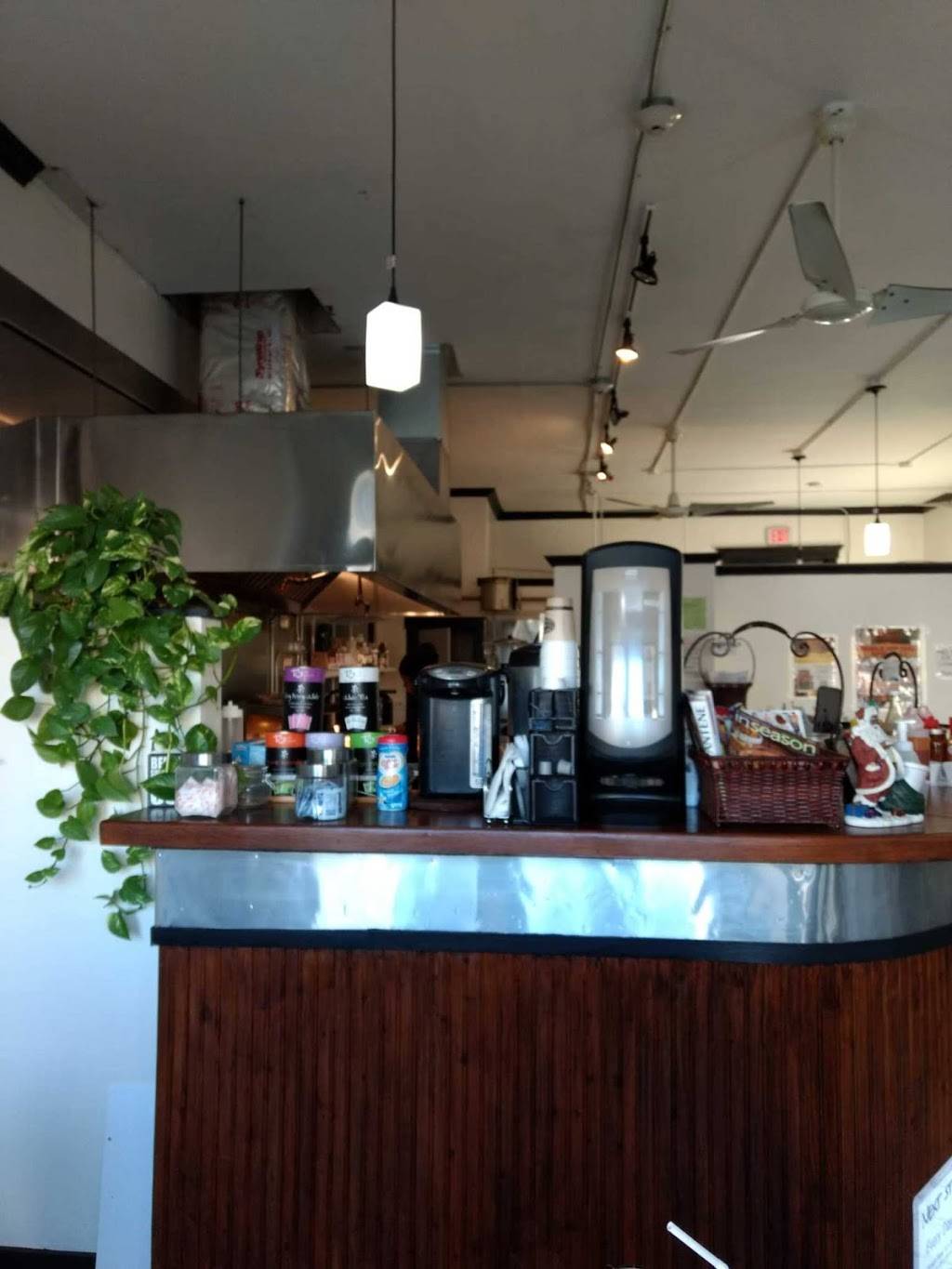 Next Step Soul Food Cafe | restaurant | 657 Washington St, Boston, MA 02124, USA | 6175146456 OR +1 617-514-6456