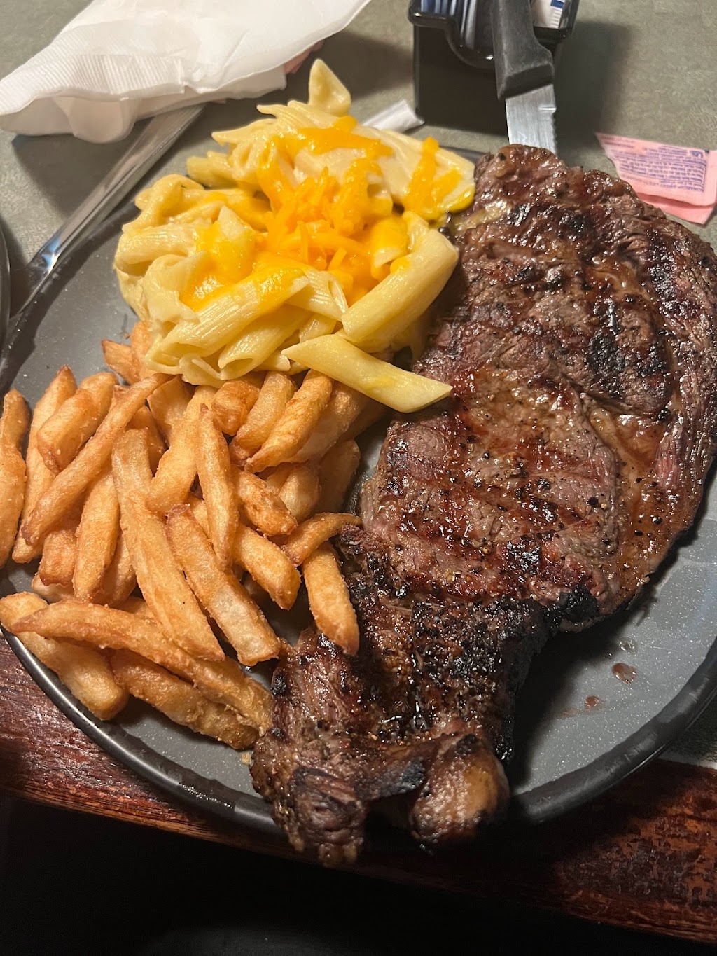 KJs American Grille | restaurant | 1565 S Meridian Rd, Meridian, ID 83642, USA | 2088876722 OR +1 208-887-6722