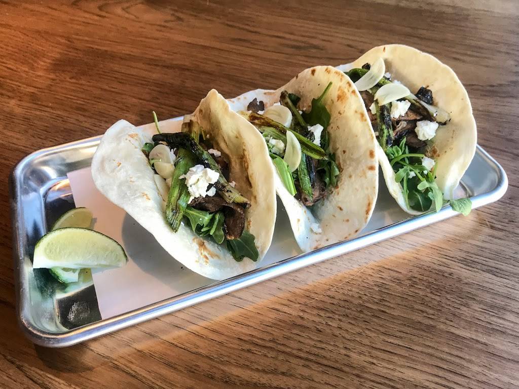 Comida | restaurant | 1928 Central St, Evanston, IL 60201, USA | 8478688466 OR +1 847-868-8466