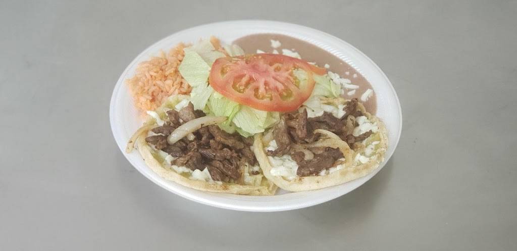 Pizza louis | restaurant | 2909 Belt Line Rd, Garland, TX 75044, USA | 4698637075 OR +1 469-863-7075