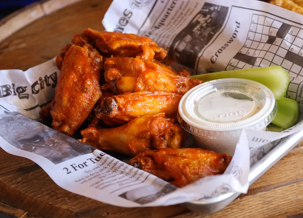 Big City Wings | restaurant | 3815 W Grand Pkwy N ste 150, Katy, TX 77449, USA | 8329136984 OR +1 832-913-6984